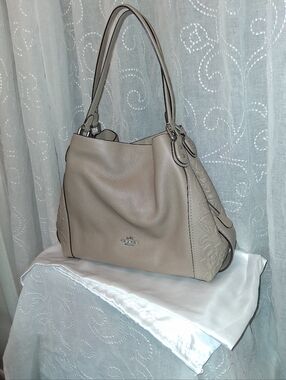 Coach RARE Tea Rose Edie 31 Taupe Pebble Leather Shoulder Tote